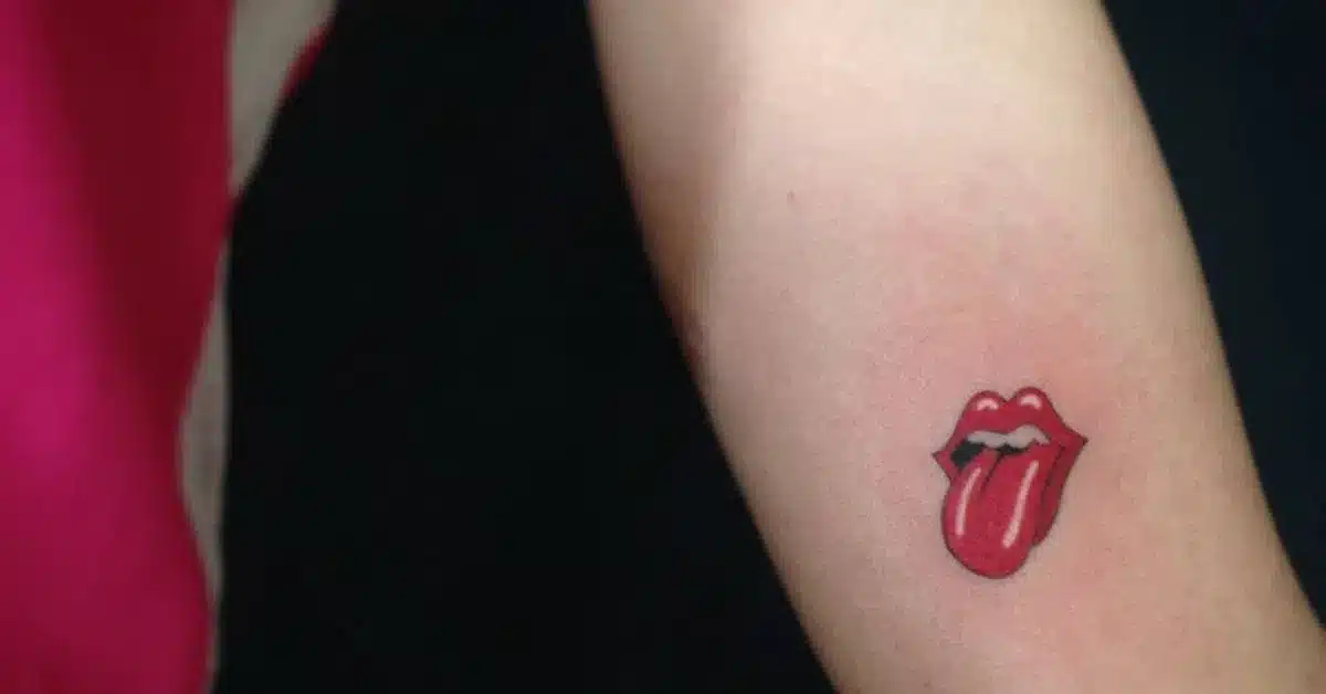 tongue mouth tattoo
