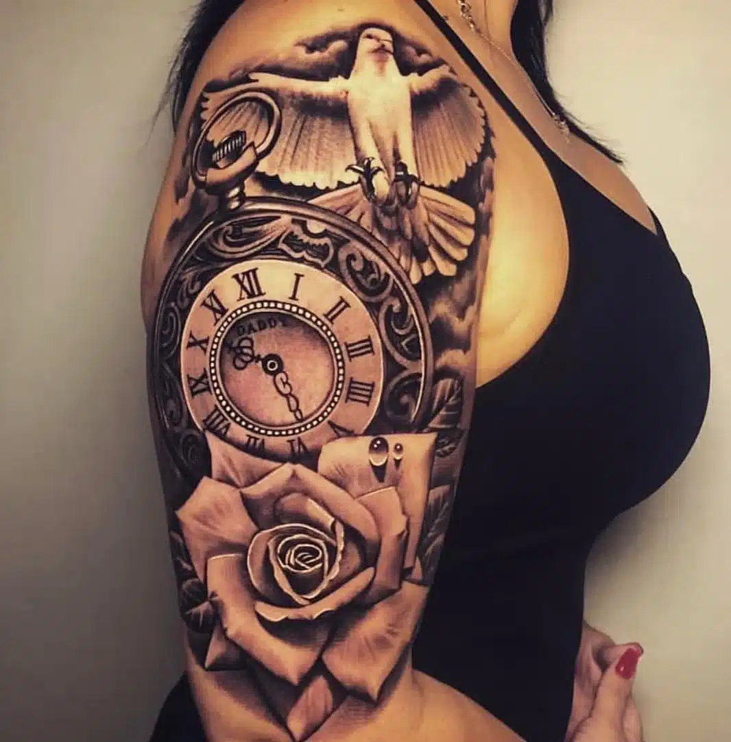 shoulder featuring a circular image